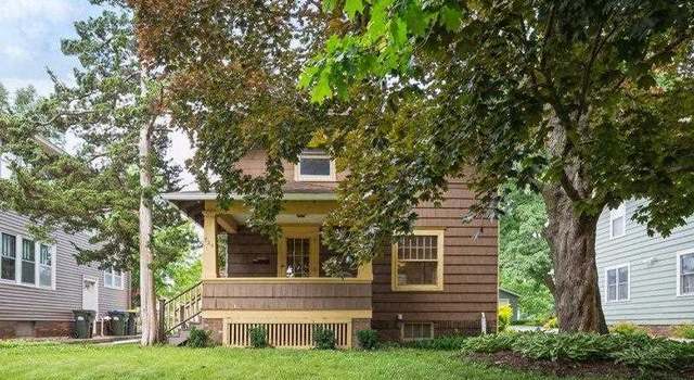 Photo of 525 Oakland Ave, Iowa City, IA 52240