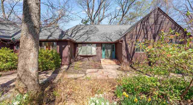 Photo of 3 Pendale Terrace Ter NE, Iowa City, IA 52240