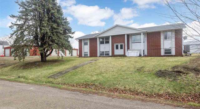 Photo of 545 Park St, Ainsworth, IA 52201
