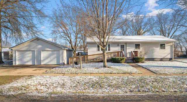 Photo of 206 E Jackson St, Grandview, IA 52752