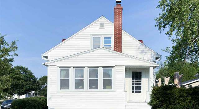 Photo of 402 State St, Dysart, IA 52224
