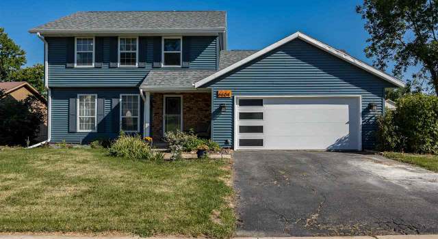 Photo of 6604 Boulder Dr, Cedar Rapids, IA 52405