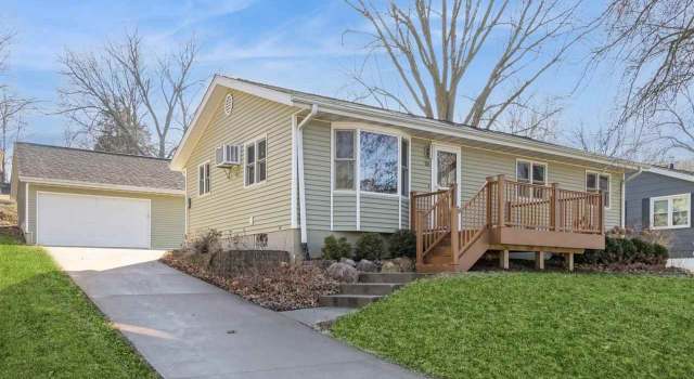 Photo of 116 Northside Dr, West Branch, IA 52358