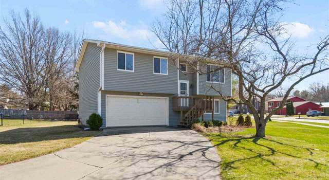 Photo of 2150 Broadway St, Iowa City, IA 52240