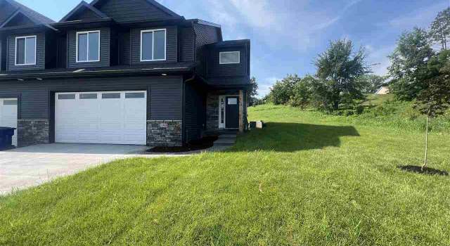 Photo of 1301 Legend Dr, Tiffin, IA 52340