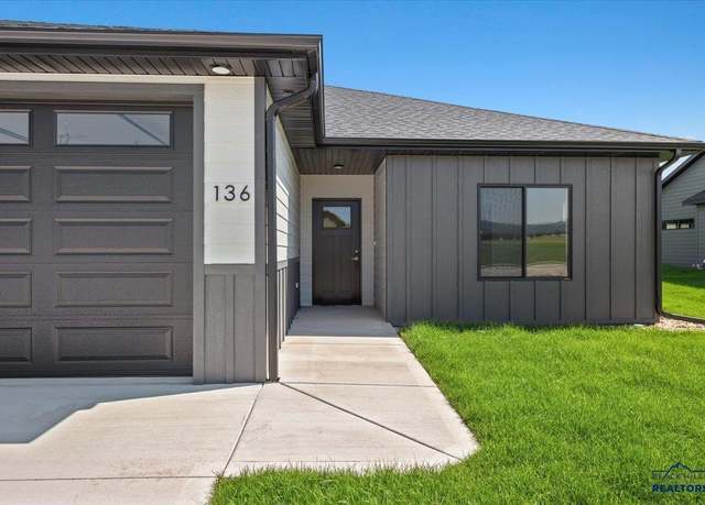 Property at 136 Bella Rose Dr, Spearfish, SD 57783, 3 beds, 2 baths