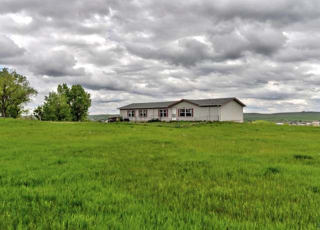 Property at 14688 Heppner Rd, Box Elder, SD 57719, 3 beds, 3.5 baths