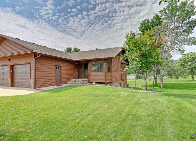 Property at 1225 Duffer Dr, Rapid City, SD 57702, 2 beds, 2.5 baths