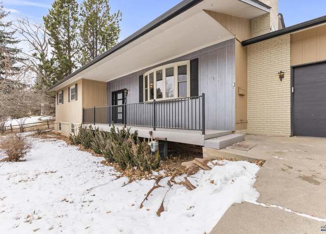 Property at 4105 Sheridan Lake Rd, Rapid City, SD 57702, 4 beds, 3 baths