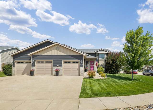 Property at 6560 Astoria Ln, Summerset, SD 57718, 4 beds, 3 baths