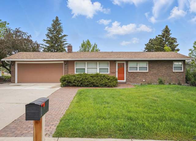 Property at 628 Oakland, Rapid City, SD 57701, 4 beds, 2 baths