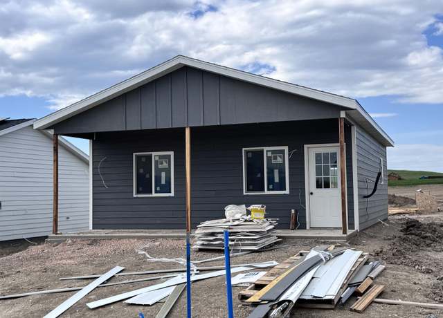 Property at 5638 Bridge Dr, Rapid City, SD 57703, 2 beds, 1 bath