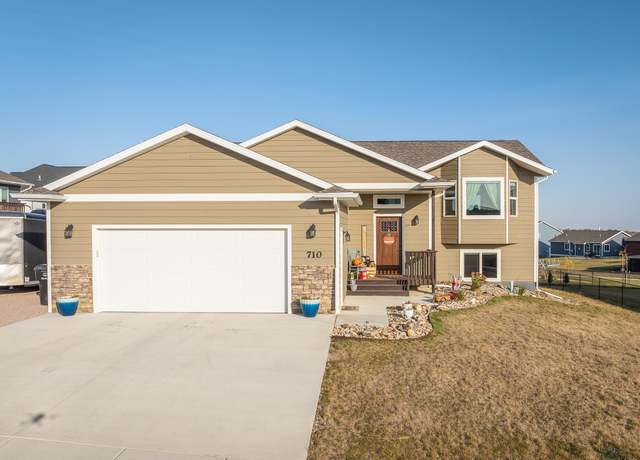 Property at 710 Bar Five Ranch Rd, Rapid City, SD 57703, 4 beds, 3 baths