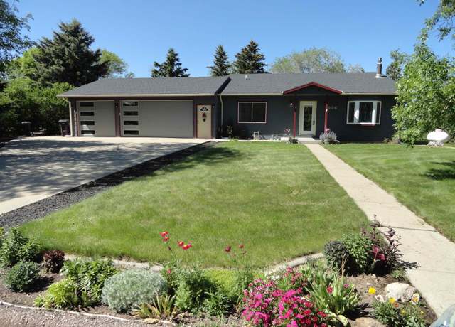 Property at 906 Virginia Ln, Rapid City, SD 57701, 3 beds, 2 baths
