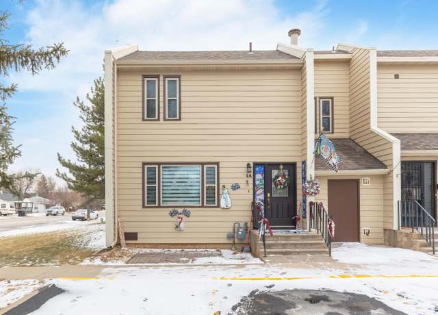 Property at 220 44th St, Rapid City, SD 57702, 3 beds, 1.5 baths