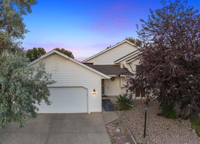 Property at 2198 Old Farm Ct, Rapid City, SD 57703, 4 beds, 2 baths