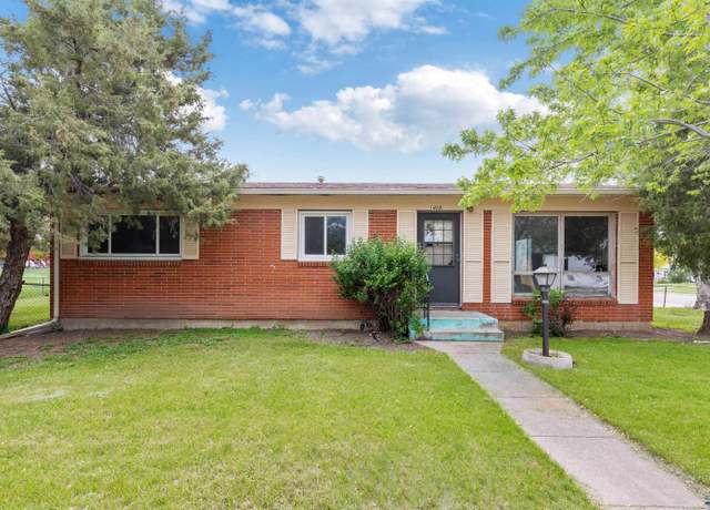 Property at 1408 Downing St, Rapid City, SD 57701, 3 beds, 2 baths