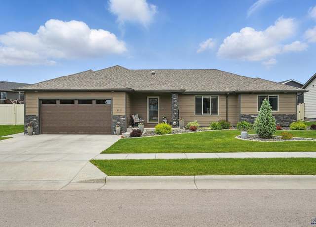 Property at 833 Braelynn Ln, Rapid City, SD 57703, 3 beds, 2 baths