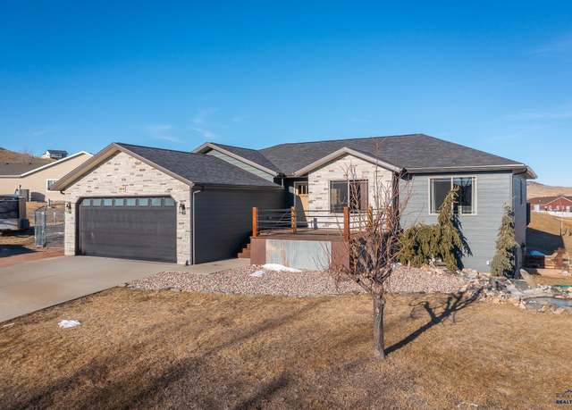 Property at 2658 Wildhorse Dr, Rapid City, SD 57703, 4 beds, 3 baths