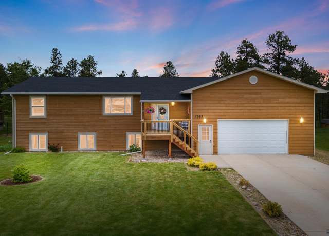 Property at 1385 Otter Rd, Sturgis, SD 57785, 6 beds, 3 baths
