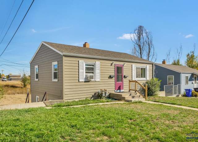 Property at 1922 Ivy Ave, Rapid City, SD 57701