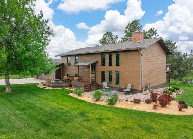 Property at 1235 Kings Rd, Rapid City, SD 57702, 4 beds, 2 baths