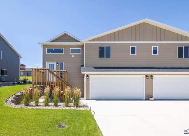 Property at 4449 Misty Woods Ln, Rapid City, SD 57701, 3 beds, 3 baths