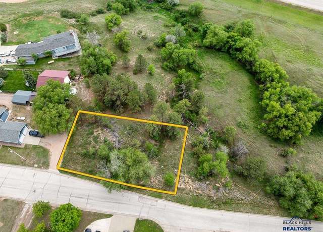 Property at 1401 Catholican Ave, Hot Springs, SD 57747