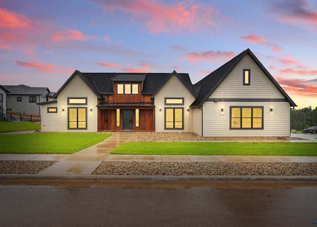 Property at 5630 Cloud Peak Dr, Rapid City, SD 57702, 4 beds, 4.5 baths