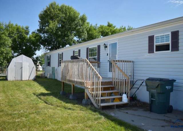 Property at 2780 143rd Ave, Rapid City, SD 57701, 4 beds, 2 baths