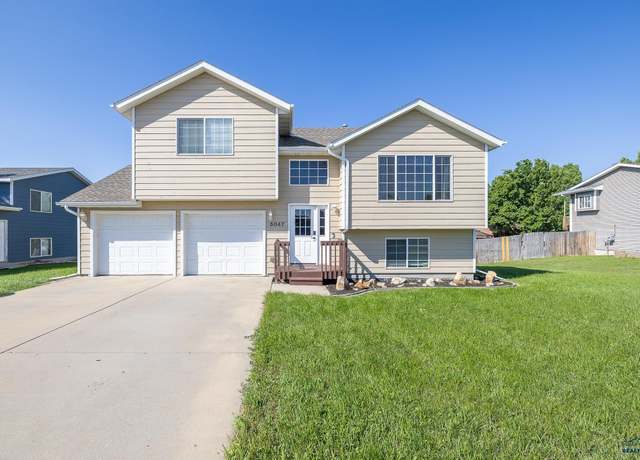 Property at 5047 Williams St, Rapid City, SD 57703, 3 beds, 2 baths