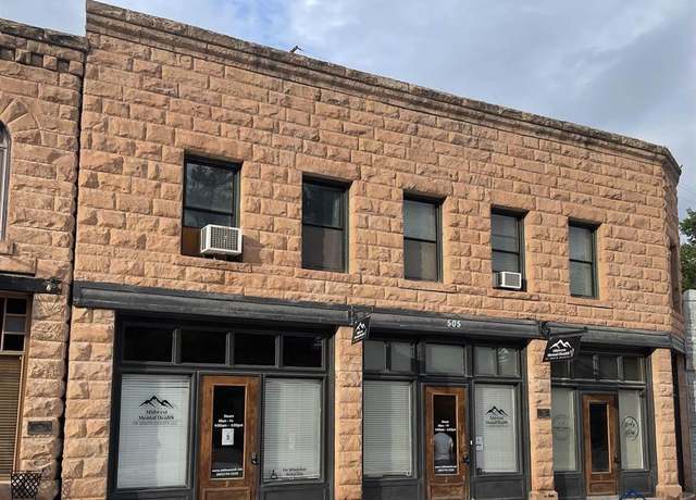Property at 505 N River St, Hot Springs, SD 57747