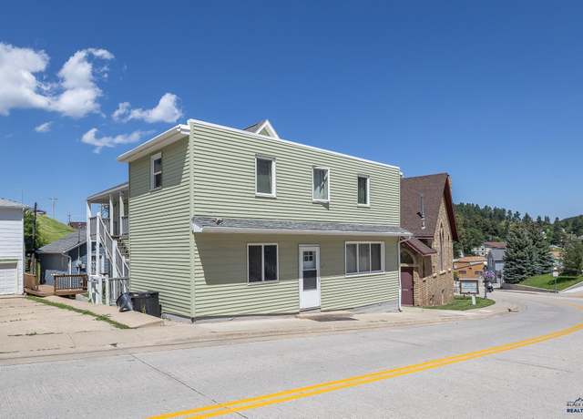 Property at 8 Baltimore St, Lead, SD 57754