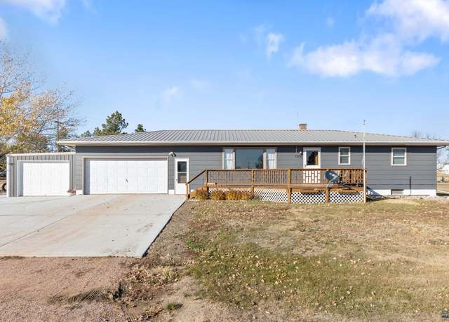 Property at 1200 Locust St, Kadoka, SD 57543, 3 beds, 2.5 baths