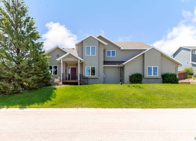 Property at 4941 Springtree Ct, Rapid City, SD 57702, 4 beds, 4.5 baths