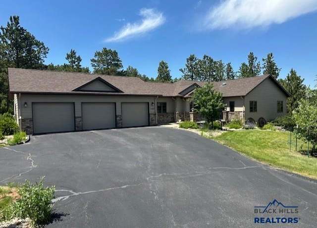 Property at 5400 Pinedale Cir, Rapid City, SD 57702, 4 beds, 3.5 baths