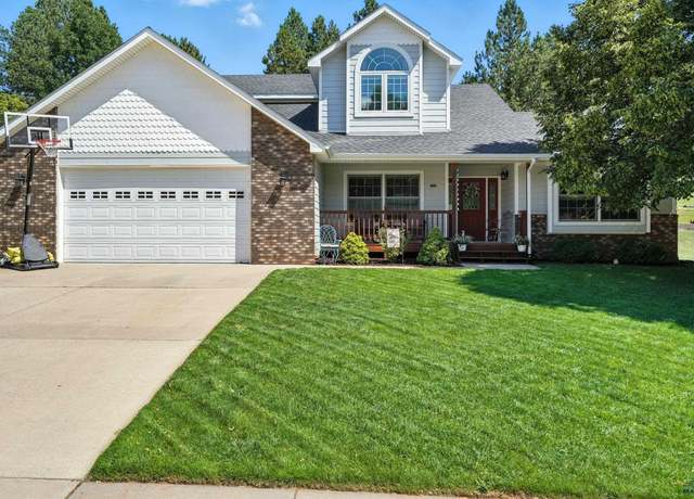 Property at 3046 Player Dr, Rapid City, SD 57702, 5 beds, 3.5 baths