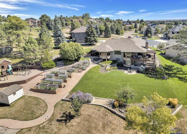 Property at 5648 Blue Stem Ct, Rapid City, SD 57702, 5 beds, 3.5 baths