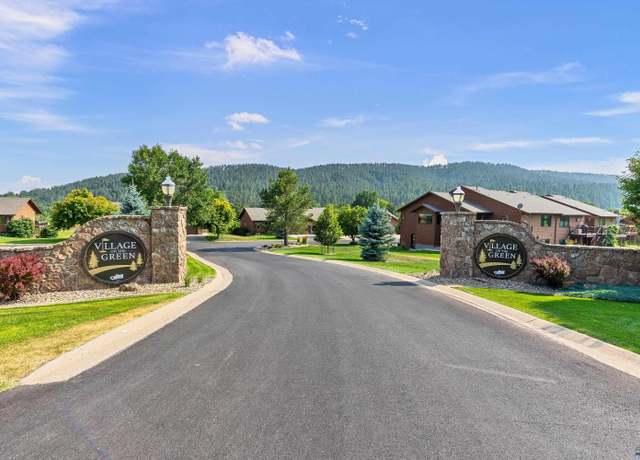 Property at 1285 Duffer Dr, Rapid City, SD 57702, 3 beds, 2.5 baths