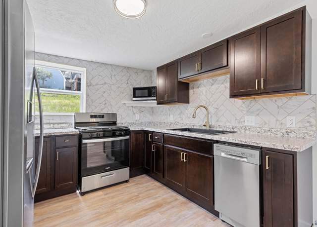 Property at 807 Addie St, Lead, SD 57754, 1 bed, 1 bath