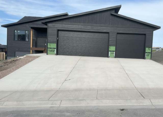 Property at 4814 Pahlmeyer Dr, Rapid City, SD 57703, 3 beds, 2 baths