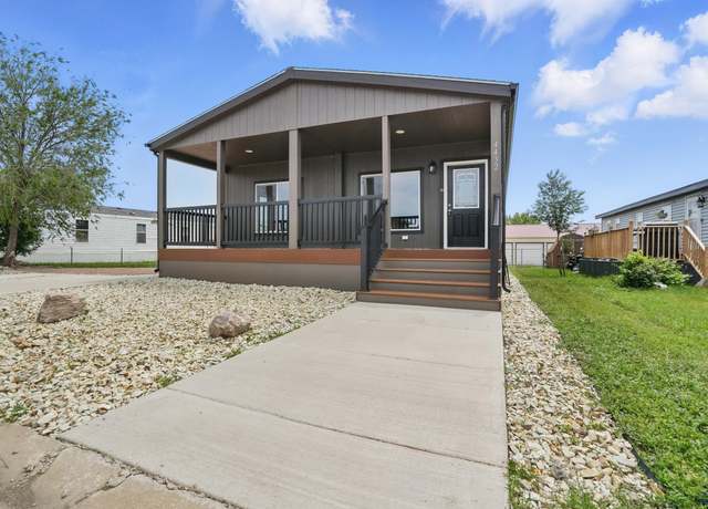 Property at 4432 Circlewood Dr, Rapid City, SD 57703, 3 beds, 2 baths