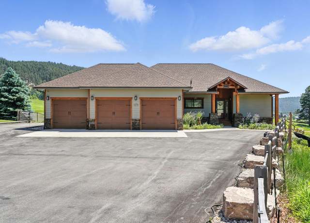 Property at 20694 Roosevelt Ct, Sturgis, SD 57785, 5 beds, 3 baths