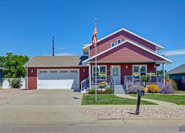 Property at 636 Kathryn Ave, Rapid City, SD 57701, 3 beds, 3 baths