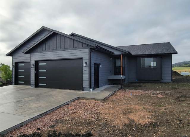Property at 1051 Cobalt Dr, Rapid City, SD 57701, 3 beds, 2 baths