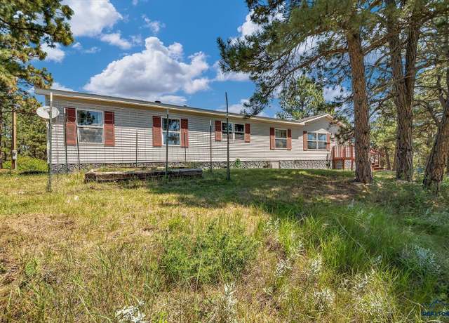 Property at 24611 White Tail Rdg Rd, Hermosa, SD 57744, 4 beds, 2.5 baths