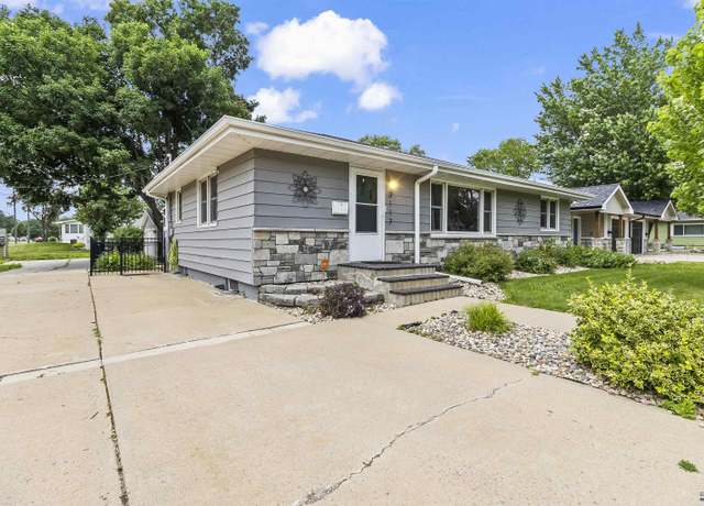 Property at 3117 S Western Ave, Sioux Falls, SD 57105, 5 beds, 2 baths