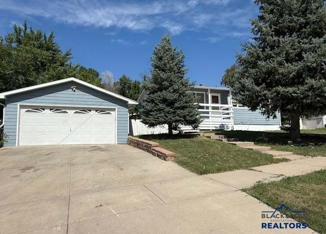 Property at 2312 Smith Ave, Rapid City, SD 57701, 3 beds, 2 baths