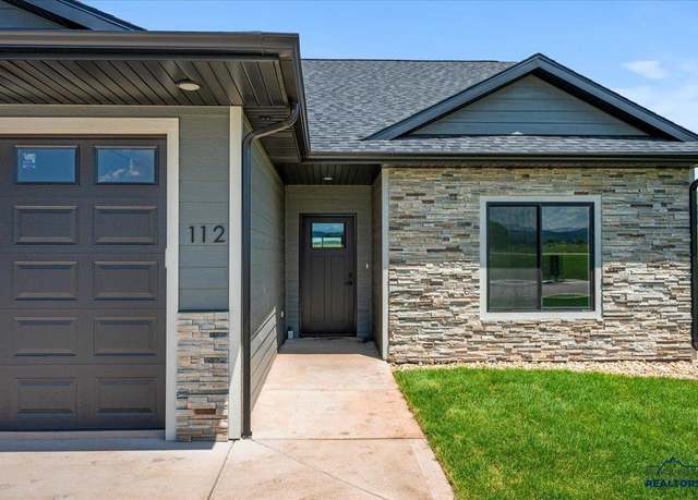 Property at 112 Bella Rose Dr, Spearfish, SD 57783, 3 beds, 2 baths