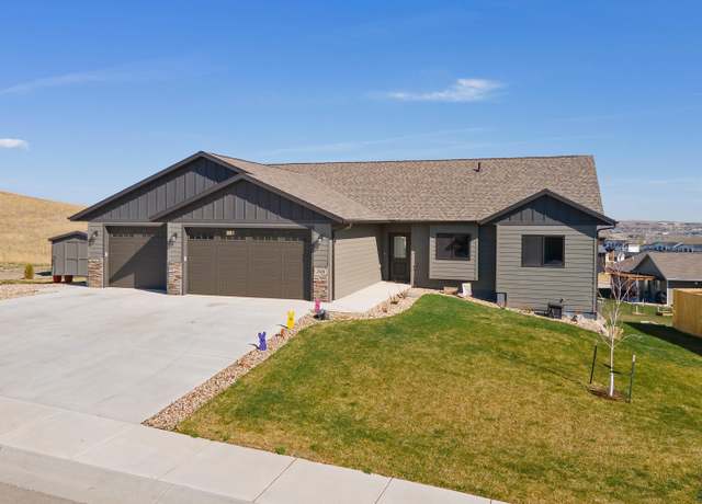 Property at 2926 Rombauer Dr, Rapid City, SD 57703, 5 beds, 3 baths